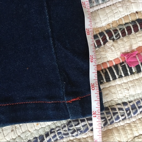 🔥HOST PICK🔥 RARE VINTAGE Betsey Johnson Jeans - Picture 8 of 9